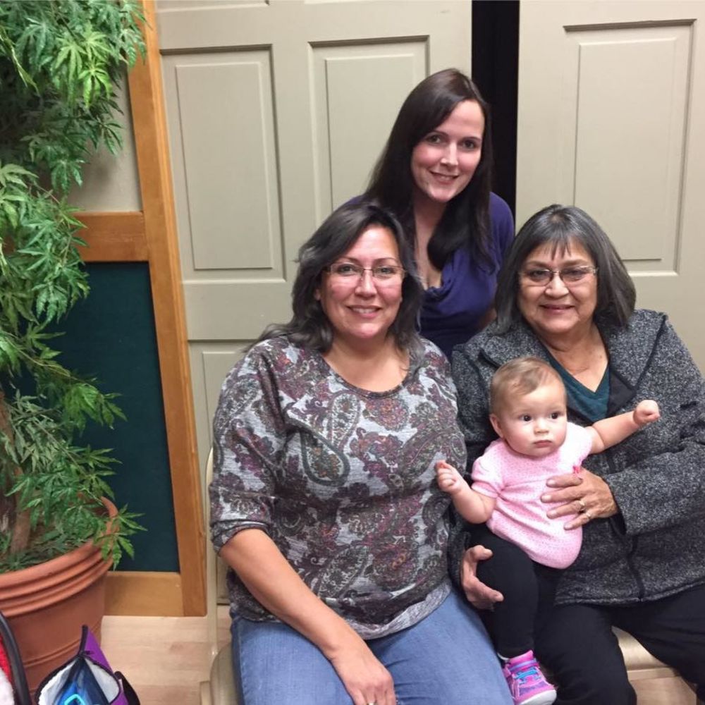 Meet your Posher, Crystal